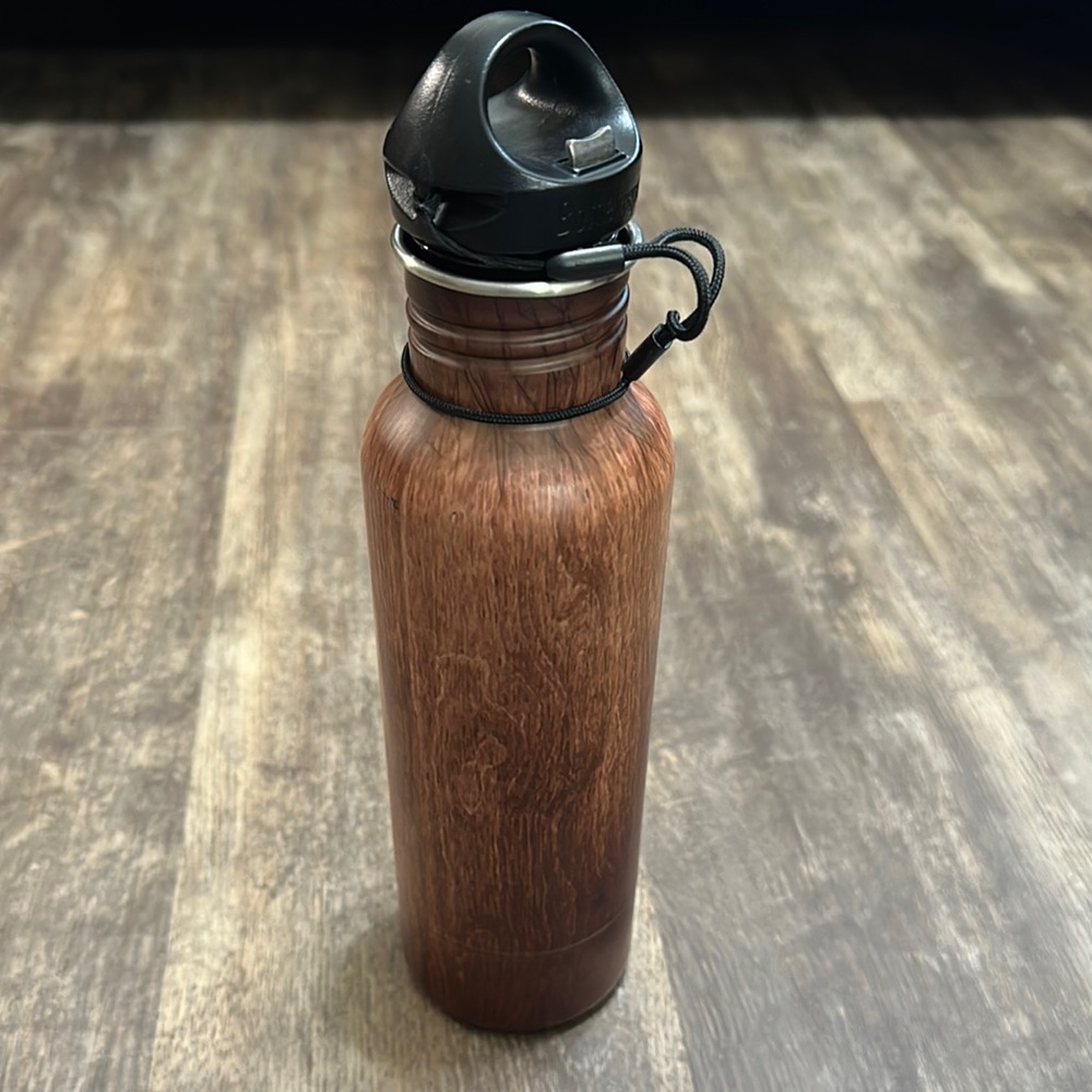 Bottle keeper for glass bottles